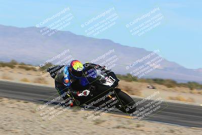 media/Jan-13-2024-SoCal Trackdays (Sat) [[9c032fe5aa]]/Turn 14 Inside (150pm)/